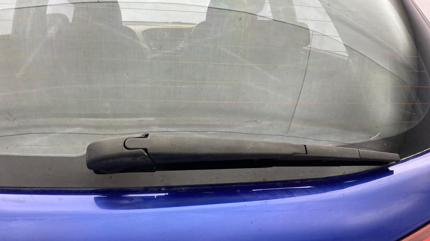 2015 Hyundai Elite i20 ASTA 1.2 (O), Petrol, Manual, 62,973 km, Rear Wiper