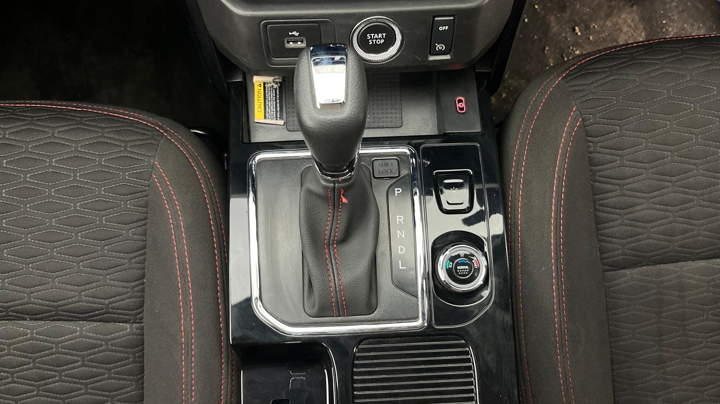 2022 Renault Kiger RXZ TURBO CVT, Petrol, Automatic, 19,065 km, Gear Lever