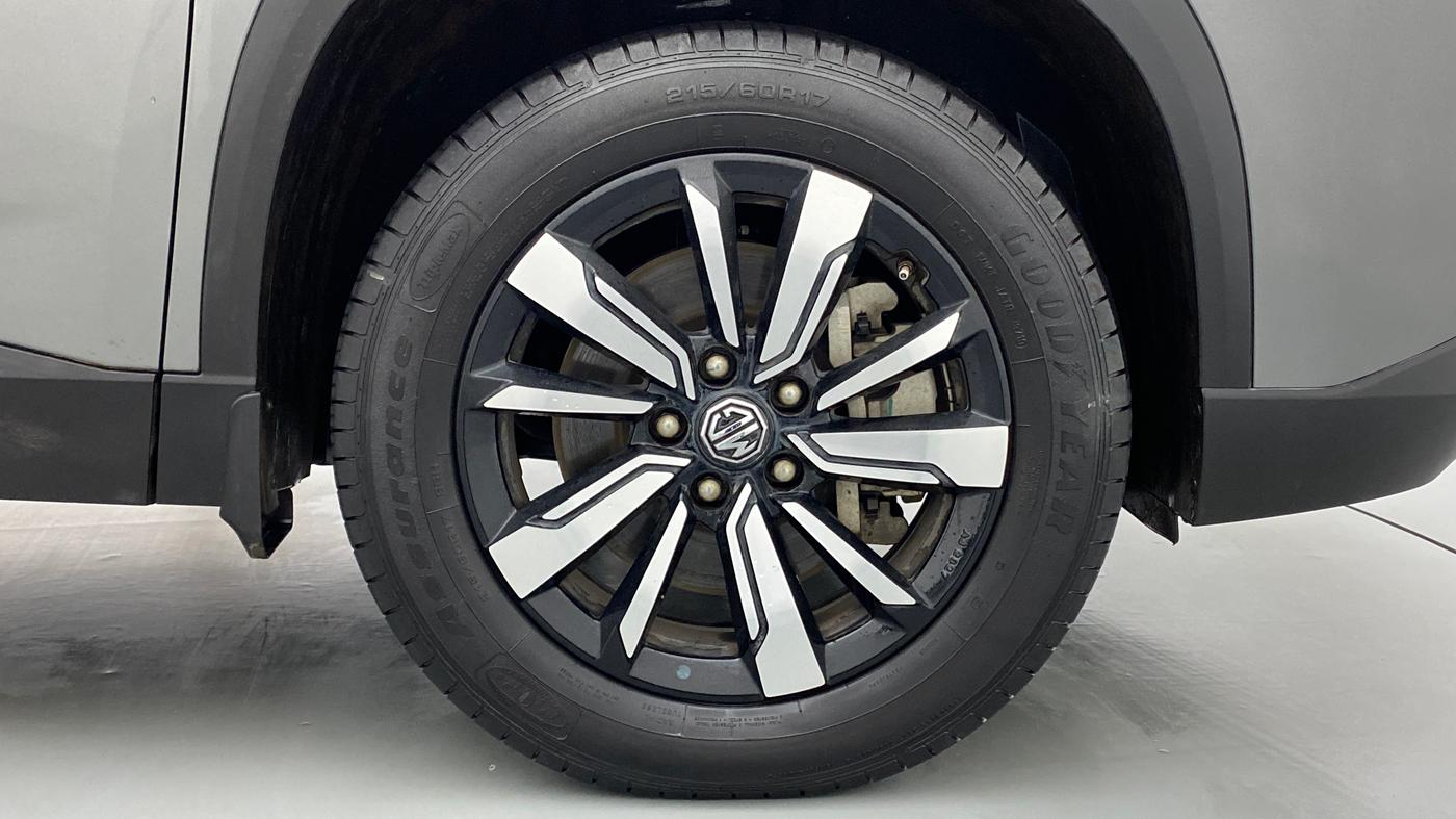 2019 MG HECTOR SHARP DCT PETROL, Petrol, Automatic, 16,226 km, Right Front Wheel