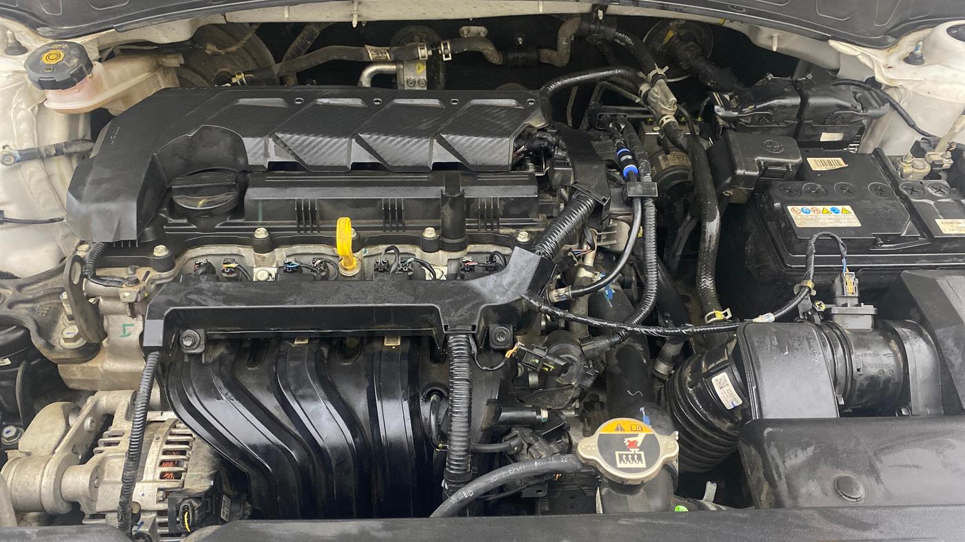 2022 KIA SELTOS HTK PLUS 1.5 IMT, Petrol, Manual, 33,734 km, Engine View