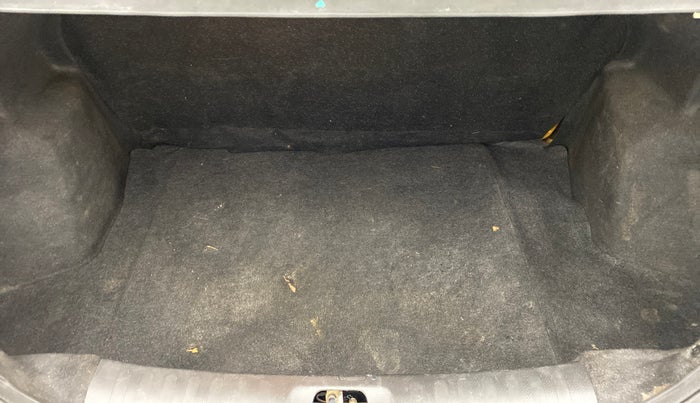 2016 Maruti Swift Dzire VDI ABS, Diesel, Manual, 94,520 km, Boot Inside