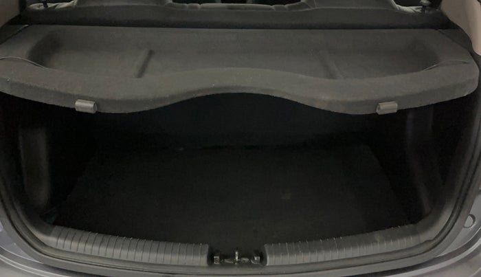 2019 Hyundai Grand i10 MAGNA 1.2 KAPPA VTVT, Petrol, Manual, 43,442 km, Boot Inside