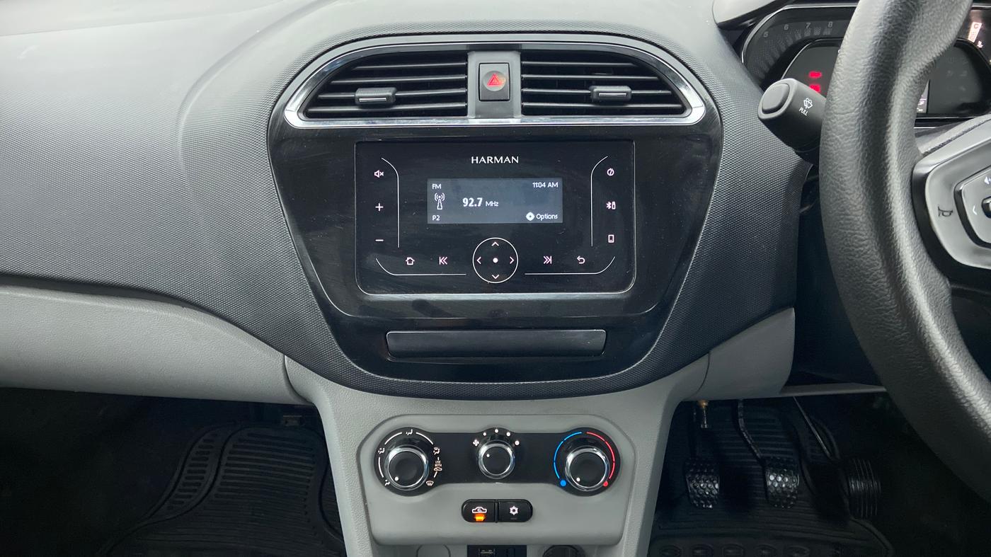 2021 Tata Tiago XT PETROL, Petrol, Manual, 23,466 km, Air Conditioner