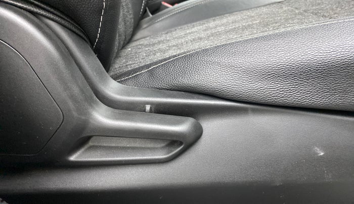 2021 Tata Tiago XT PETROL, Petrol, Manual, 23,466 km, Driver Side Adjustment Panel