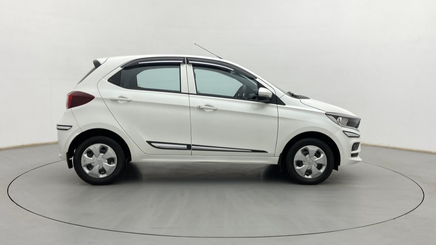 2021 Tata Tiago XT PETROL, Petrol, Manual, 23,466 km, Right Side View