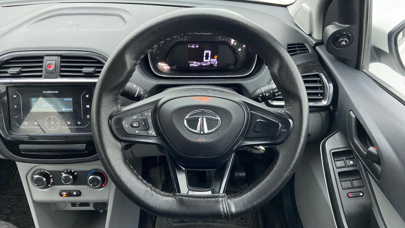 2021 Tata Tiago XT PETROL, Petrol, Manual, 23,466 km, Steering Wheel Close Up