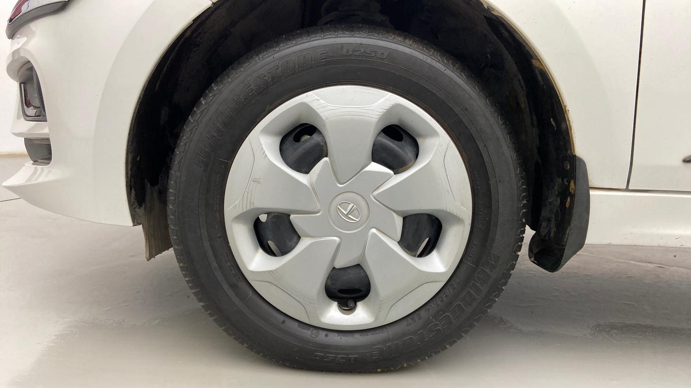2021 Tata Tiago XT PETROL, Petrol, Manual, 23,466 km, Left Front Wheel