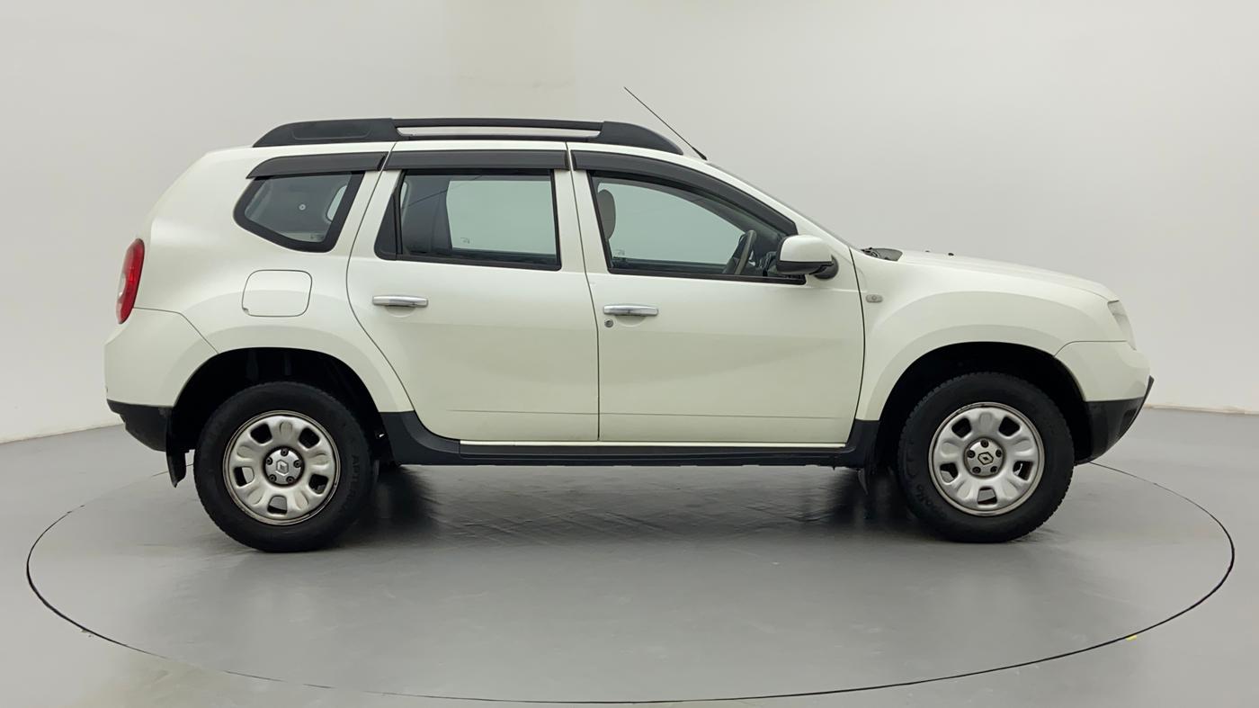 2014 Renault Duster 85 PS RXL, Diesel, Manual, 52,068 km, Right Side