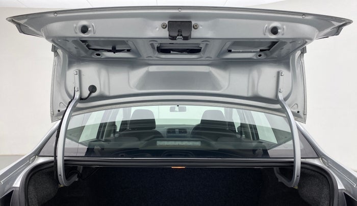 2019 Volkswagen Ameo TRENDLINE 1.5, Diesel, Manual, 18,466 km, Boot Door Open