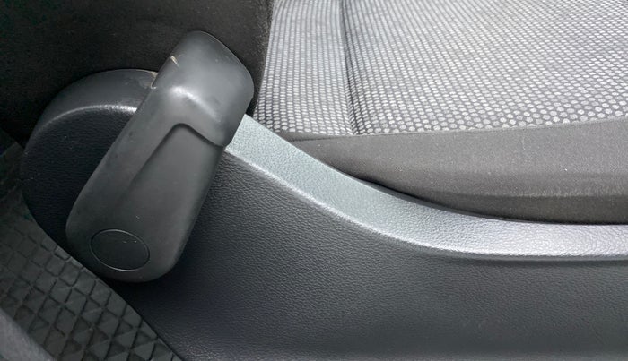 2019 Volkswagen Ameo TRENDLINE 1.5, Diesel, Manual, 18,466 km, Driver Side Adjustment Panel