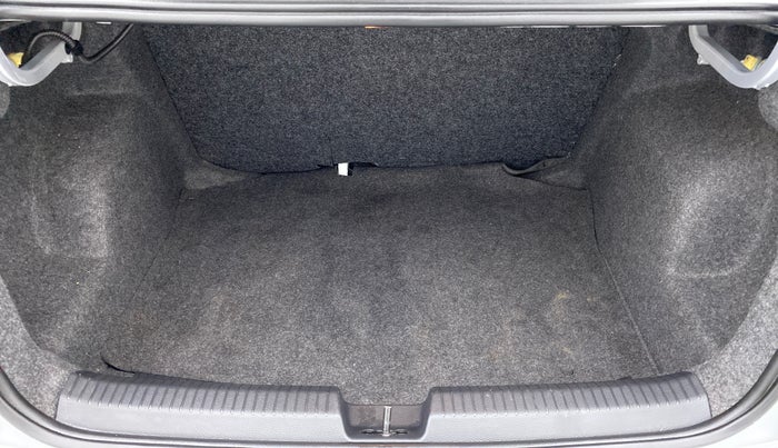 2019 Volkswagen Ameo TRENDLINE 1.5, Diesel, Manual, 18,466 km, Boot Inside