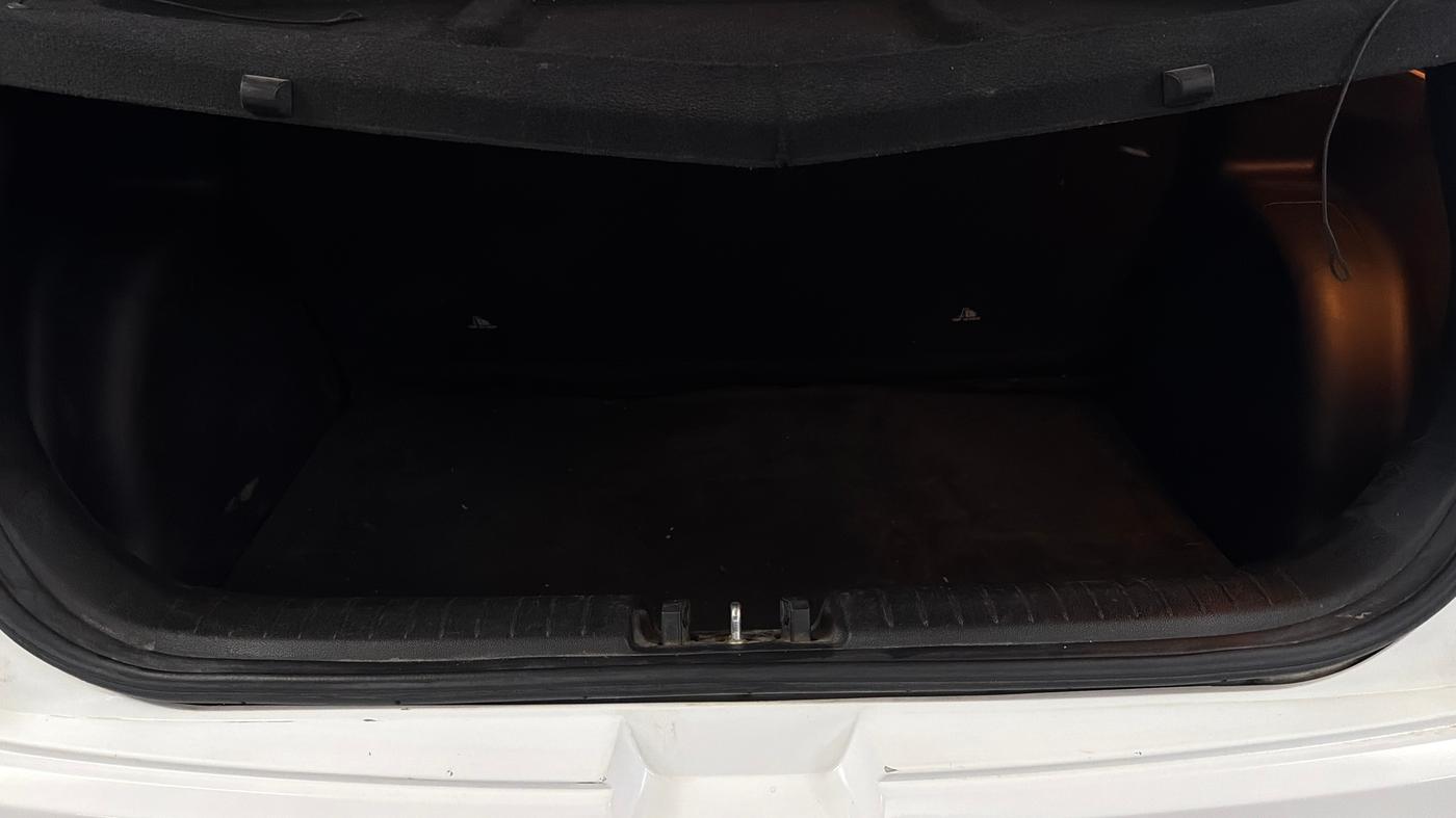 2021 Hyundai VENUE S+ 1.2, Petrol, Manual, 46,137 km, Boot Inside