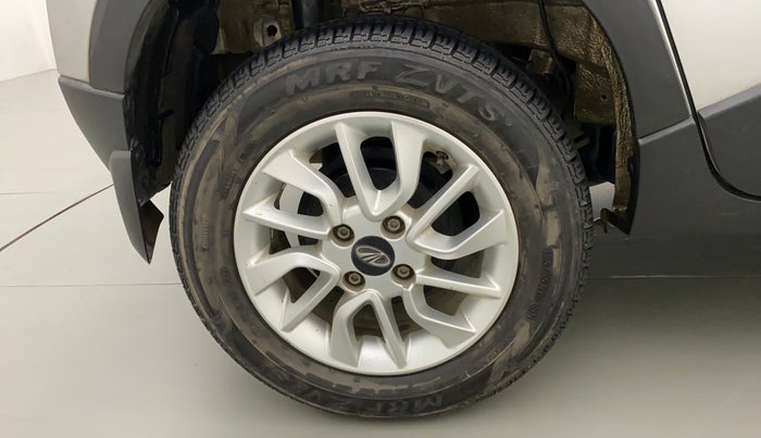 2016 Mahindra Kuv100 K8 5 STR, Petrol, Manual, 16,279 km, Right Rear Wheel