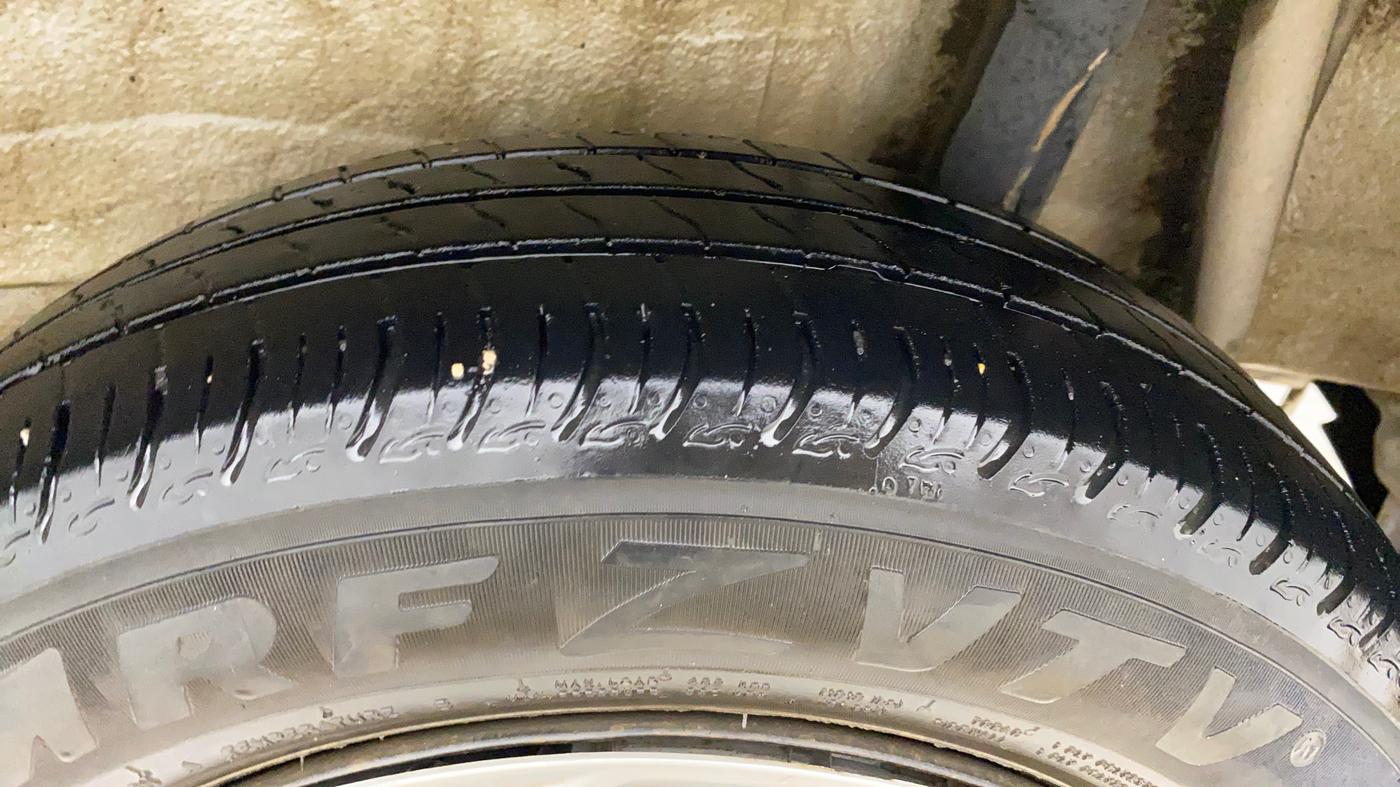 2021 Maruti S PRESSO VXI CNG, CNG, Manual, 32,177 km, Left Rear Tyre Tread