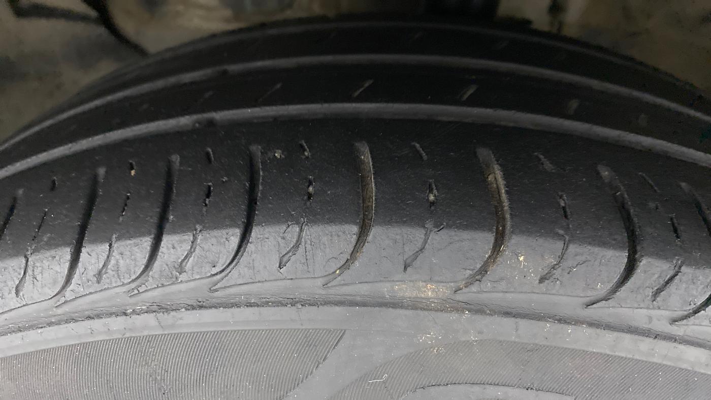 2019 KIA SELTOS HTK PLUS 1.5 DIESEL, Diesel, Manual, 65,187 km, Left Front Tyre Tread