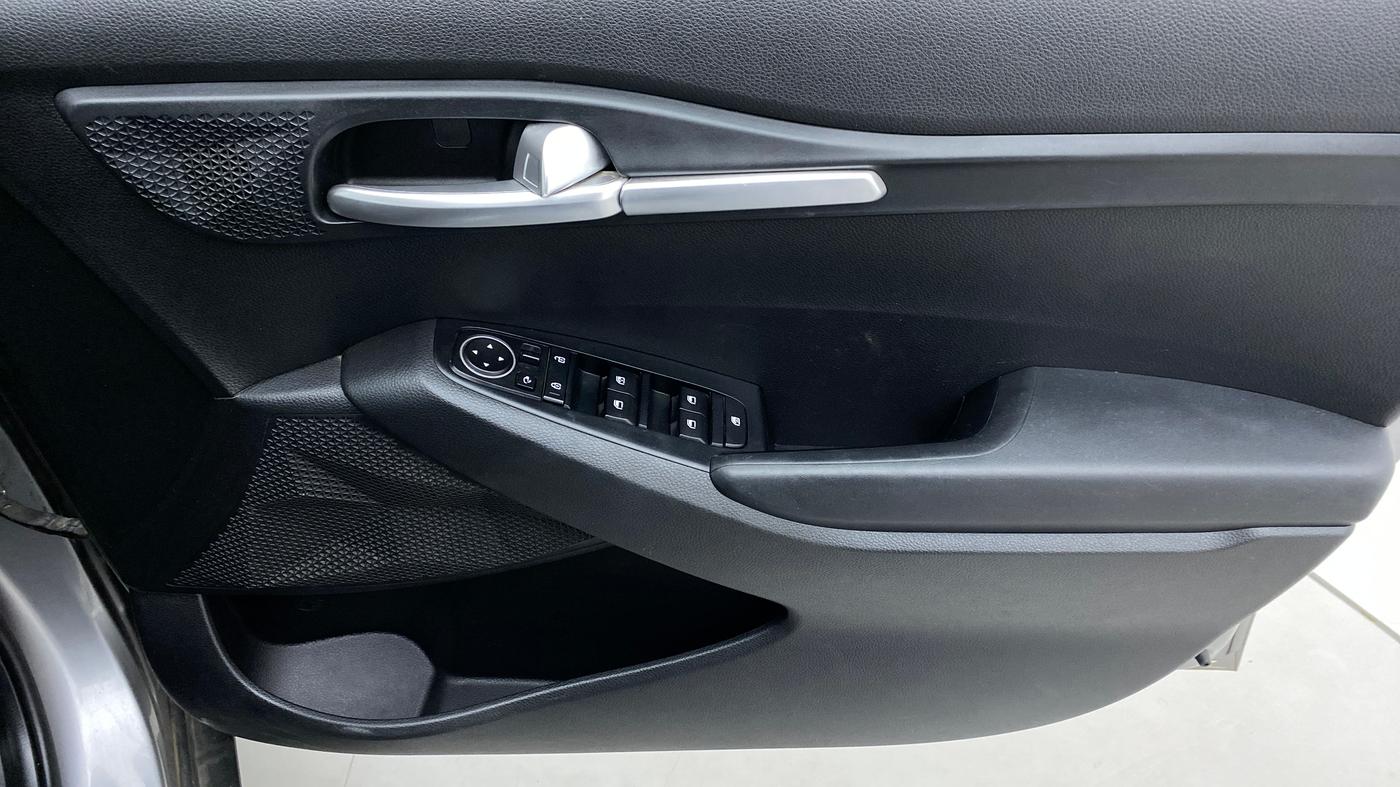 2019 KIA SELTOS HTK PLUS 1.5 DIESEL, Diesel, Manual, 65,187 km, Driver Side Door Panels Control