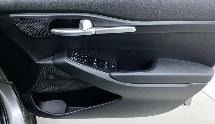2019 KIA SELTOS HTK PLUS 1.5 DIESEL, Diesel, Manual, 65,187 km, Driver Side Door Panels Control