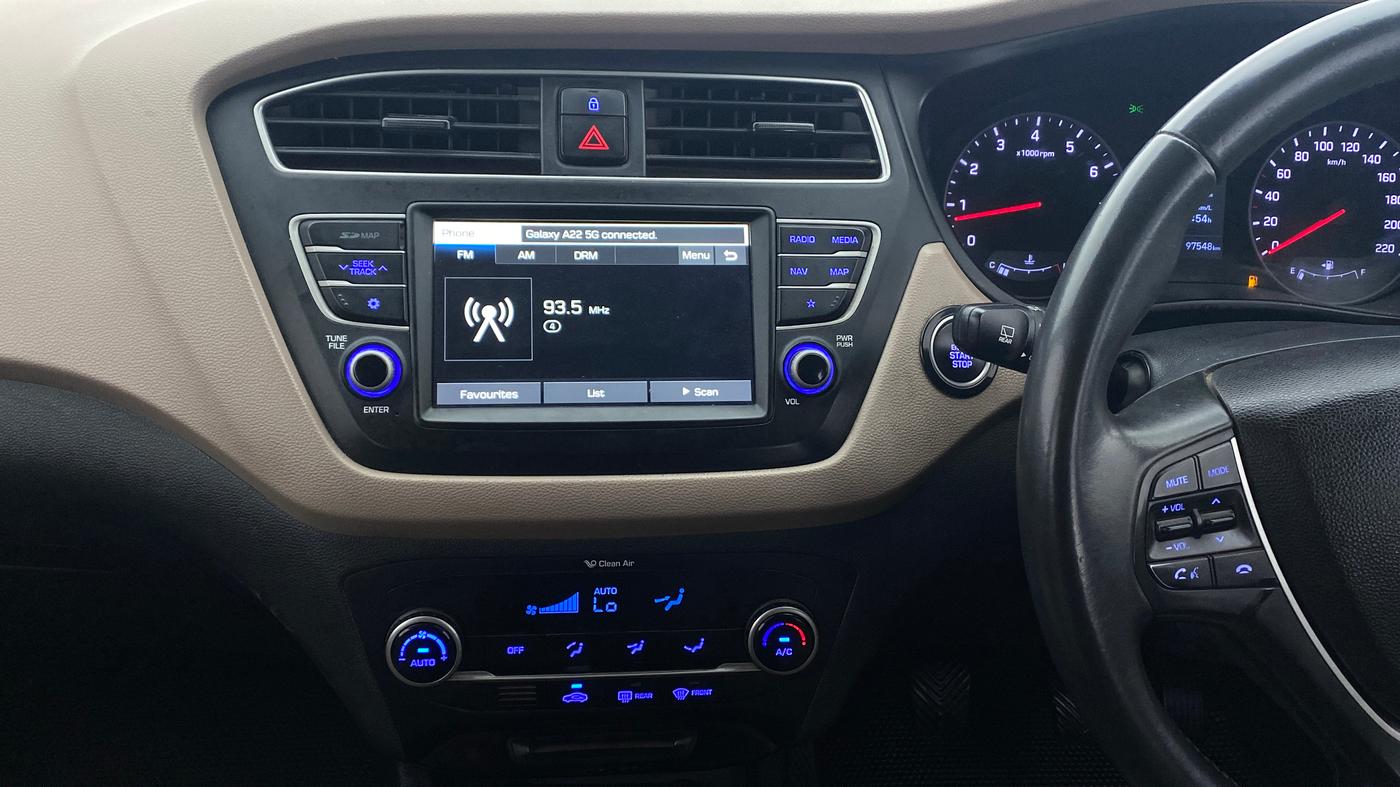 2018 Hyundai Elite i20 ASTA 1.2 (O), Petrol, Manual, 97,740 km, Air Conditioner