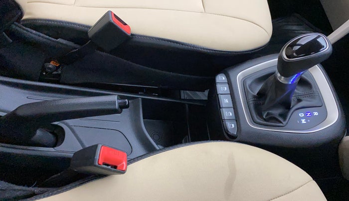 2019 Hyundai NEW SANTRO SPORTZ AMT, Petrol, Automatic, 24,168 km, Gear Lever