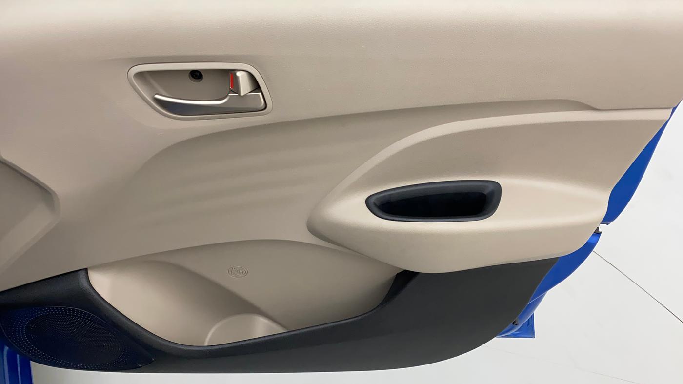2019 Hyundai NEW SANTRO SPORTZ AMT, Petrol, Automatic, 24,168 km, Driver Side Door Panels Control