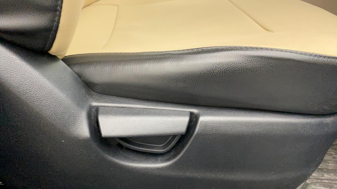2019 Hyundai NEW SANTRO SPORTZ AMT, Petrol, Automatic, 24,168 km, Driver Side Adjustment Panel