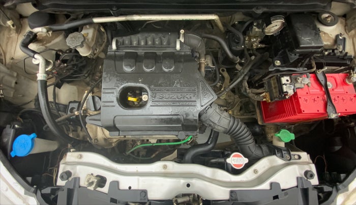 2017 Maruti Celerio VXI CNG D, CNG, Manual, 76,442 km, Open Bonet