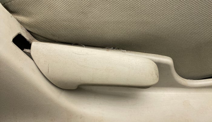 2017 Maruti Celerio VXI CNG D, CNG, Manual, 76,442 km, Driver Side Adjustment Panel