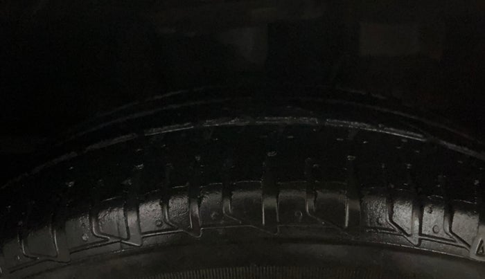 2019 Tata Tiago WIZZ EDITION PETROL, Petrol, Manual, 45,619 km, Right Front Tyre Tread