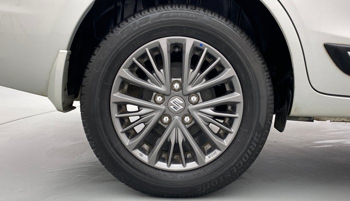 2019 Maruti Ertiga ZXI SMART HYBRID AT, Petrol, Automatic, 30,175 km, Right Rear Wheel
