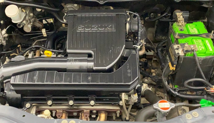 2016 Maruti Swift VXI, Petrol, Manual, 1,11,707 km, Open Bonet