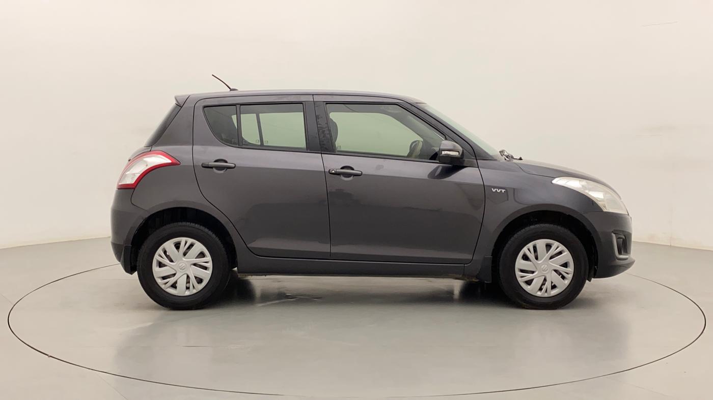 2016 Maruti Swift VXI, Petrol, Manual, 1,11,707 km, Right Side View