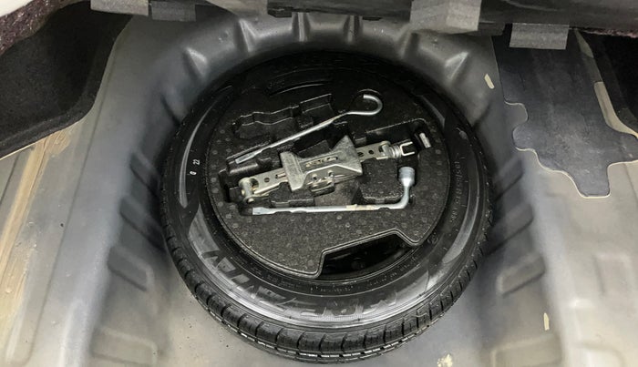 2018 Maruti Ciaz ALPHA 1.5 SHVS PETROL, Petrol, Manual, 68,462 km, Spare Tyre