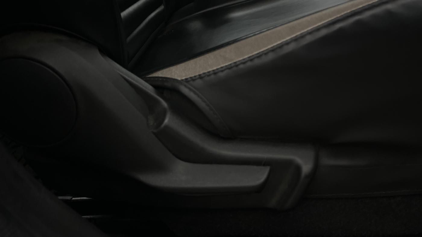 2024 Maruti FRONX DELTA PLUS 1.2L AGS, Petrol, Automatic, 25,197 km, Driver Side Adjustment Panel