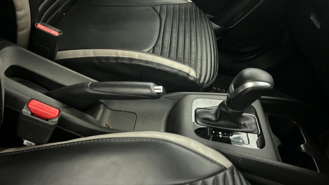 2024 Maruti FRONX DELTA PLUS 1.2L AGS, Petrol, Automatic, 25,197 km, Gear Lever