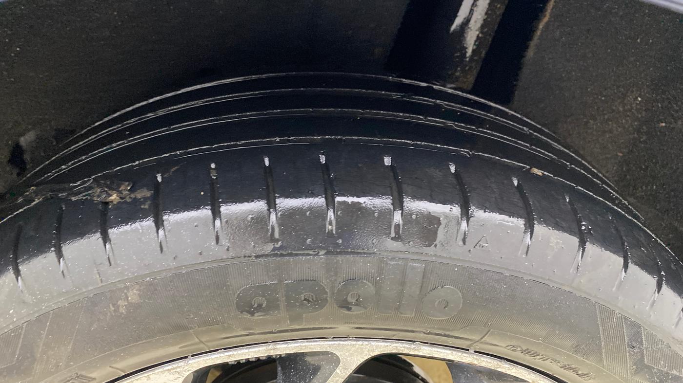 2021 Maruti Baleno ZETA PETROL 1.2, Petrol, Manual, 20,518 km, Left Rear Tyre Tread
