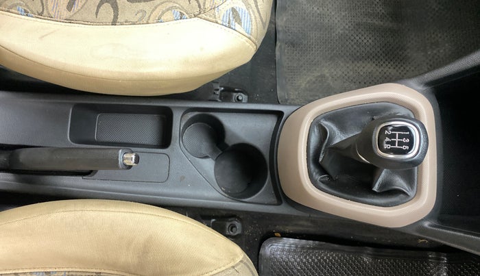 2014 Hyundai Grand i10 SPORTZ 1.2 KAPPA VTVT, Petrol, Manual, 73,755 km, Gear Lever