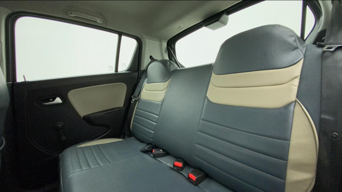 2019 Maruti Alto LXI O, Petrol, Manual, 26,485 km, Right Side Rear Door Cabin