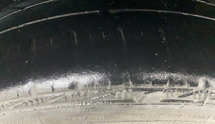 2014 Honda Brio VX MT, Petrol, Manual, 22,860 km, Left Rear Tyre Tread