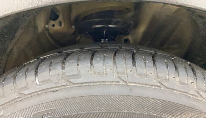 2019 Hyundai Creta SX (O) 1.6 PETROL, Petrol, Manual, 49,774 km, Right Front Tyre Tread