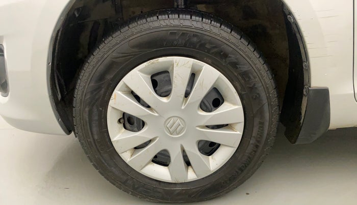 2012 Maruti Swift Dzire VXI, CNG, Manual, 59,817 km, Left Front Wheel