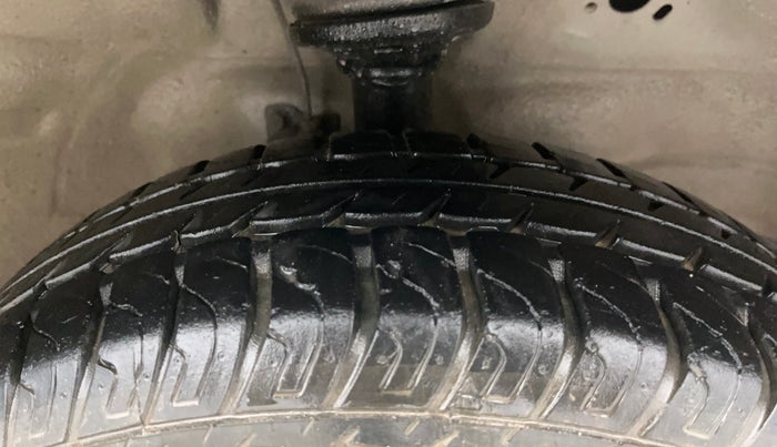 2018 Maruti Wagon R 1.0 VXI, Petrol, Manual, 35,511 km, Right Front Tyre Tread