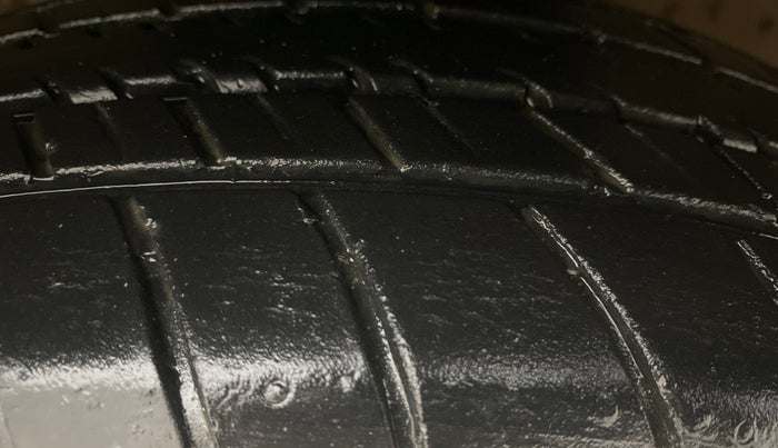 2018 Maruti Celerio ZXI AMT (O), Petrol, Automatic, 23,961 km, Right Front Tyre Tread