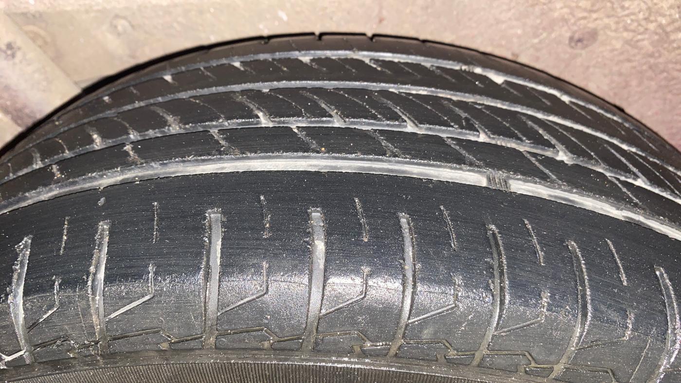 2019 Mahindra MARAZZO M4 8 STR, Diesel, Manual, 85,426 km, Right Rear Tyre Tread