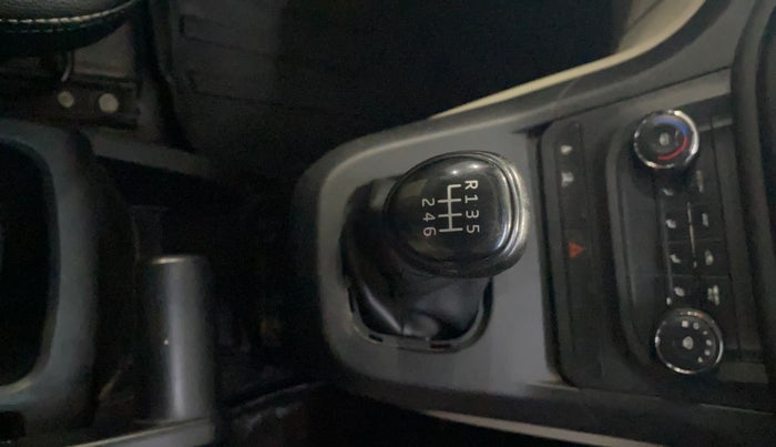 2019 Mahindra MARAZZO M4 8 STR, Diesel, Manual, 87,903 km, Gear Lever