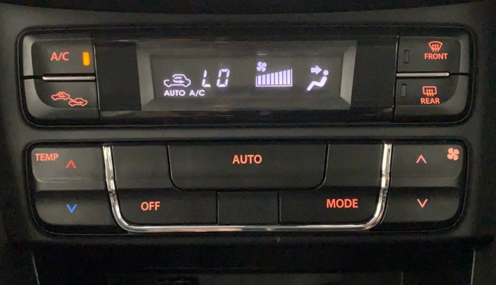 2018 Maruti Vitara Brezza ZDI PLUS AT DUAL TONE, Diesel, Automatic, 72,152 km, Automatic Climate Control