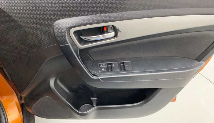 2018 Maruti Vitara Brezza ZDI PLUS AT DUAL TONE, Diesel, Automatic, 72,152 km, Driver Side Door Panels Control