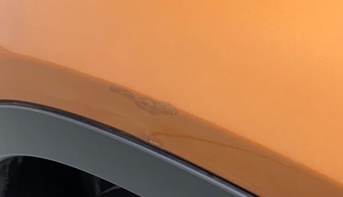 2018 Maruti Vitara Brezza ZDI PLUS AT DUAL TONE, Diesel, Automatic, 72,152 km, Left fender - Minor scratches