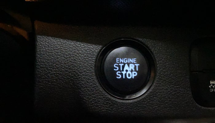 2019 Hyundai VENUE SX(O) 1.4 CRDI, Diesel, Manual, 64,290 km, Keyless Start/ Stop Button