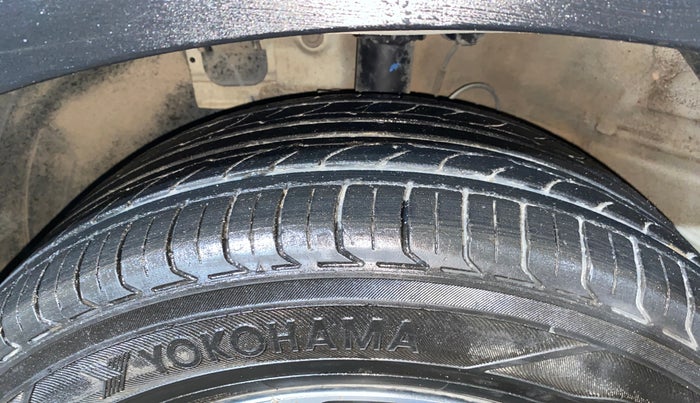 2019 Hyundai VENUE SX(O) 1.4 CRDI, Diesel, Manual, 64,290 km, Left Front Tyre Tread