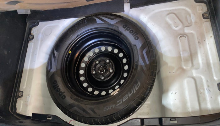 2019 Hyundai VENUE SX(O) 1.4 CRDI, Diesel, Manual, 64,290 km, Spare Tyre